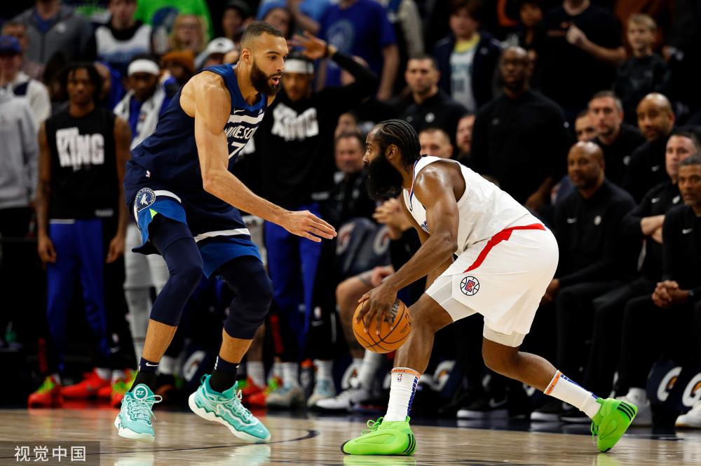 布劳内的影 布劳内的影